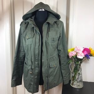 Yoki jacket green safari style 100 cotton hooded